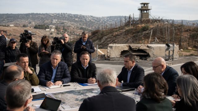 Israel's Stance on Southern Lebanon: Implications for Regional Peace Talks | agen388 rtp, vplay188